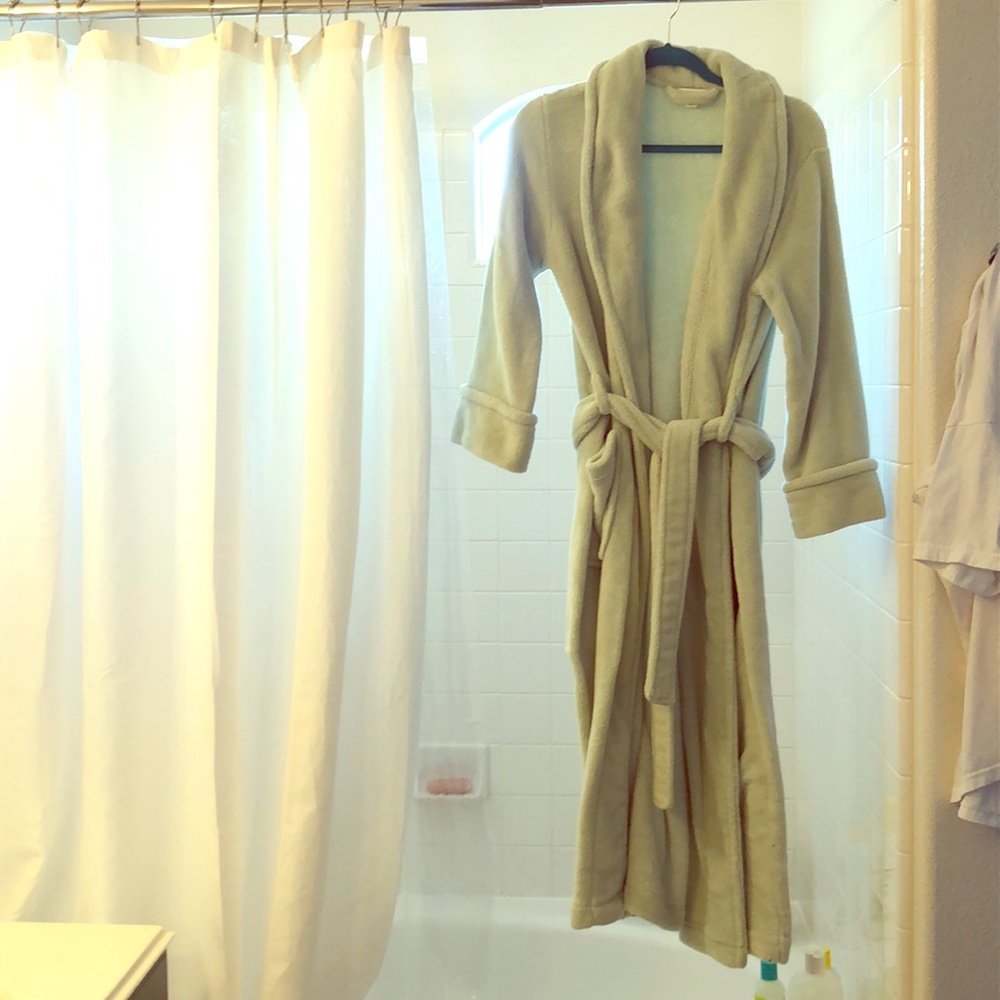 Comfy cozy charter club robe!
